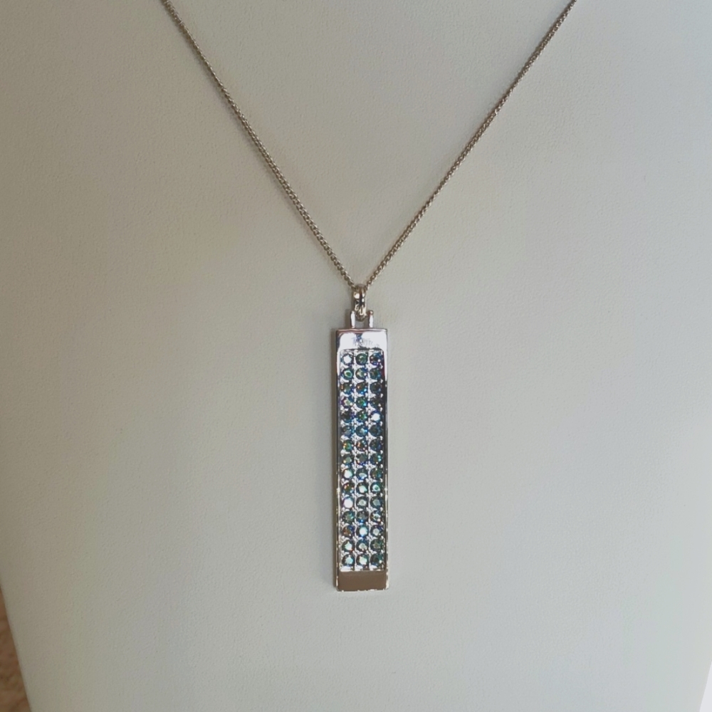 Shimmery Pendant